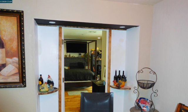 3040 Maplenut Ave., Modesto, CA 95350