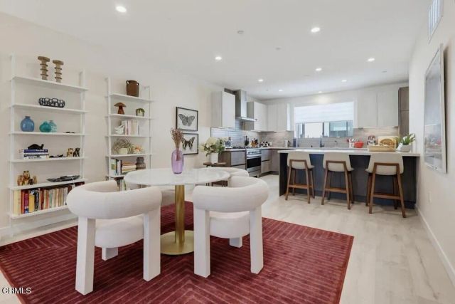 11618 Colfax Meadow Lane, Los Angeles, CA 91604