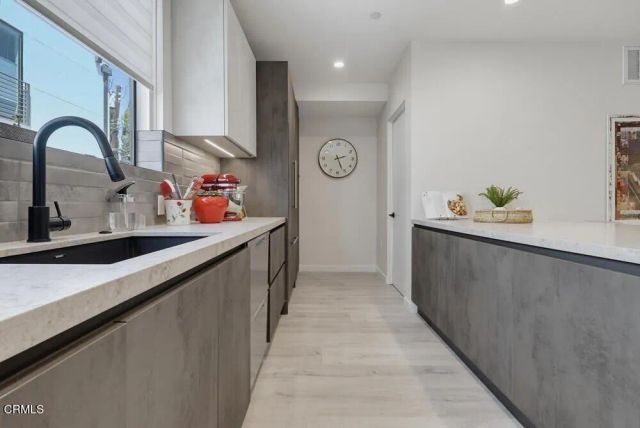 11618 Colfax Meadow Lane, Los Angeles, CA 91604
