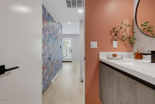 11618 Colfax Meadow Lane, Los Angeles, CA 91604