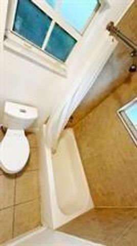 1136 NW 5th Court, Fort Lauderdale, FL 33311