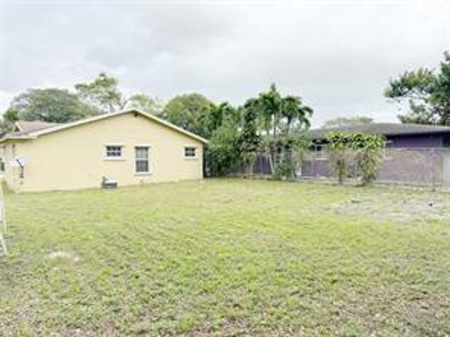 1136 NW 5th Court, Fort Lauderdale, FL 33311