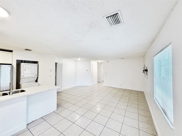 1136 NW 5th Court, Fort Lauderdale, FL 33311