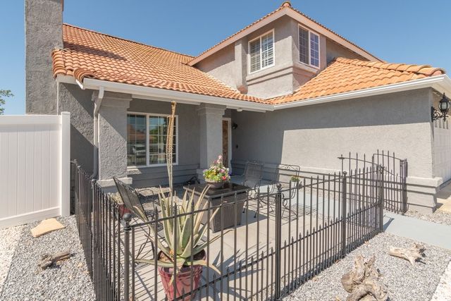 41045 Willowbend, Murrieta, CA 92563