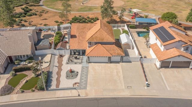 41045 Willowbend, Murrieta, CA 92563