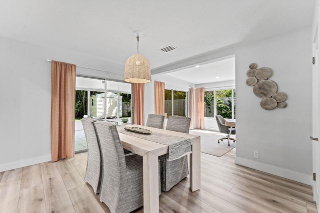 233 LAKE Terrace, Delray Beach, FL 33444
