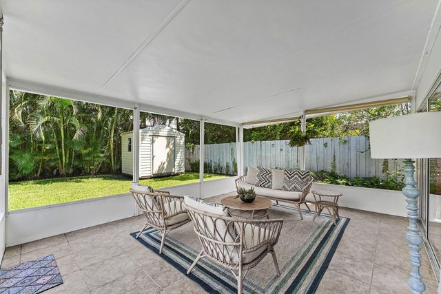 233 LAKE Terrace, Delray Beach, FL 33444