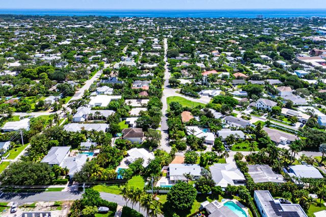 233 LAKE Terrace, Delray Beach, FL 33444