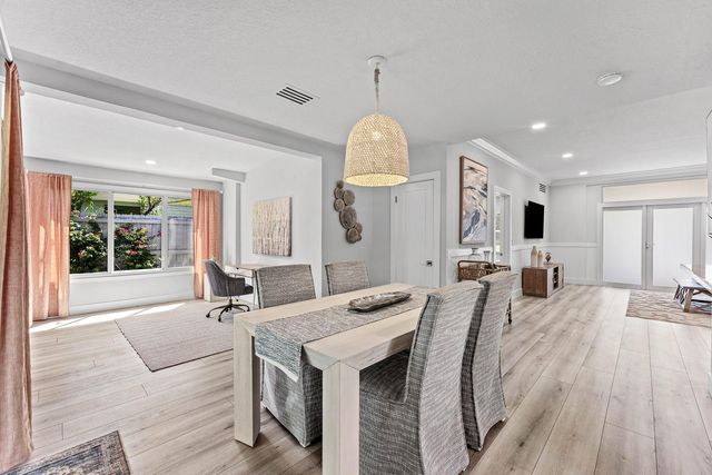 233 LAKE Terrace, Delray Beach, FL 33444