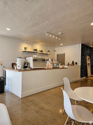 25 E KENSINGTON, Salt Lake City, UT 84115