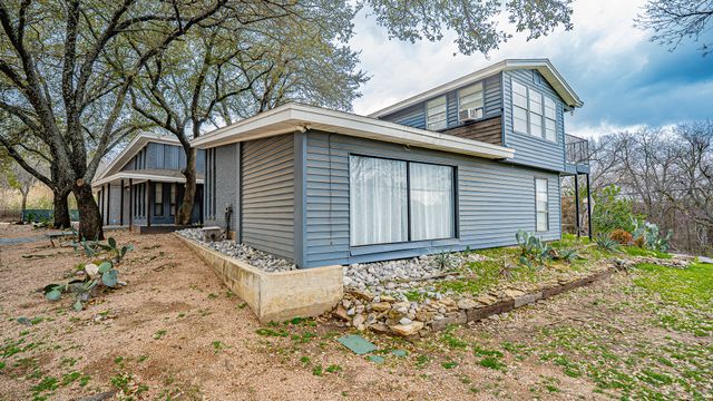 5578 Tiger Trail, Fort Worth, TX 76126