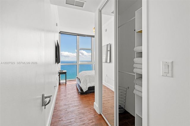 18201 Collins Ave 4209, Sunny Isles Beach, FL 33160