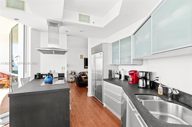 18201 Collins Ave 4209, Sunny Isles Beach, FL 33160