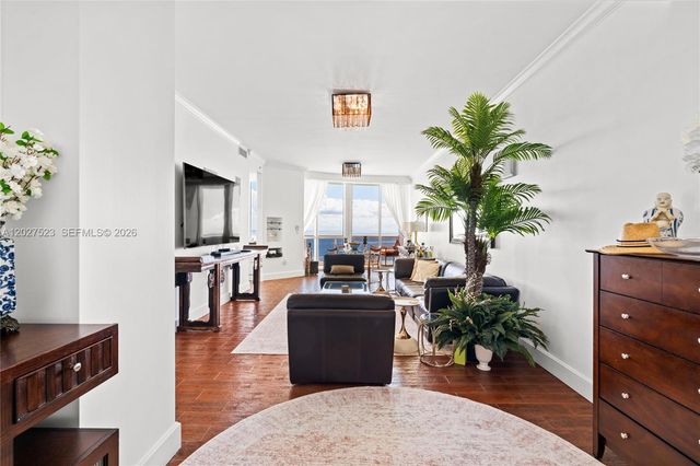 18201 Collins Ave 4209, Sunny Isles Beach, FL 33160