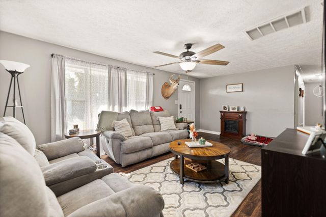 55 Fish Street, Mt Vernon, KY 40456