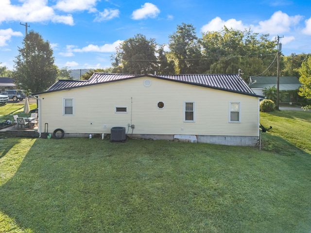 55 Fish Street, Mt Vernon, KY 40456