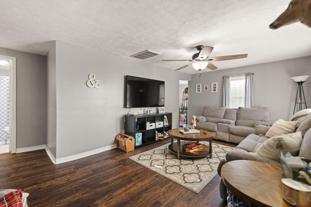 55 Fish Street, Mt Vernon, KY 40456