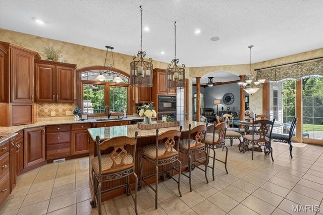 804 Saint Nicholas Drive, O'fallon, IL 62269