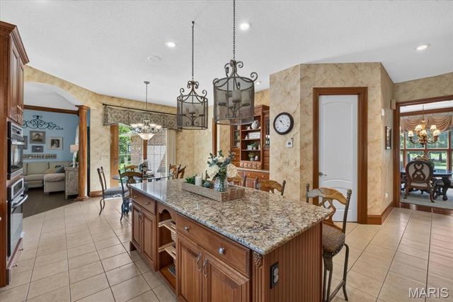 804 Saint Nicholas Drive, O'fallon, IL 62269