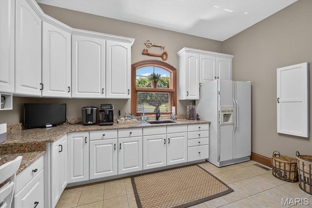 804 Saint Nicholas Drive, O'fallon, IL 62269