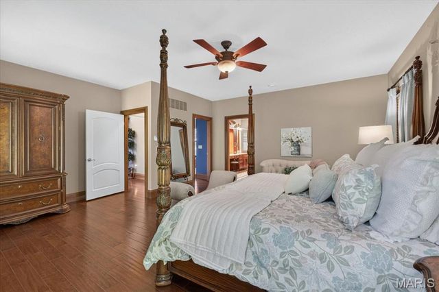 804 Saint Nicholas Drive, O'fallon, IL 62269