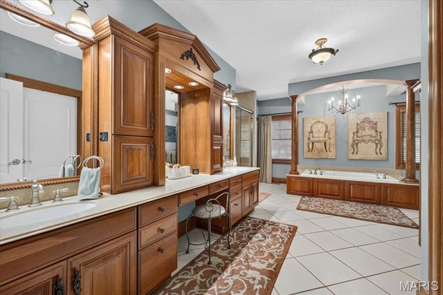 804 Saint Nicholas Drive, O'fallon, IL 62269