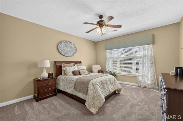804 Saint Nicholas Drive, O'fallon, IL 62269