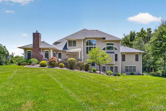 804 Saint Nicholas Drive, O'fallon, IL 62269
