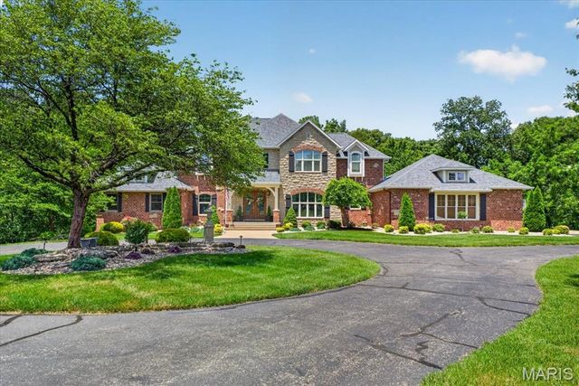 804 Saint Nicholas Drive, O'fallon, IL 62269