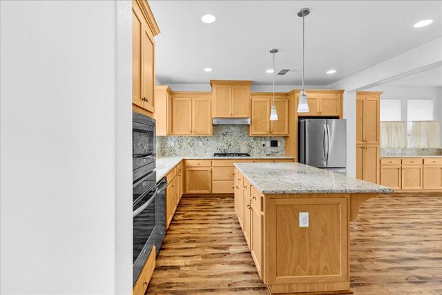 2731 Bungalow Drive, Marina, CA 93933