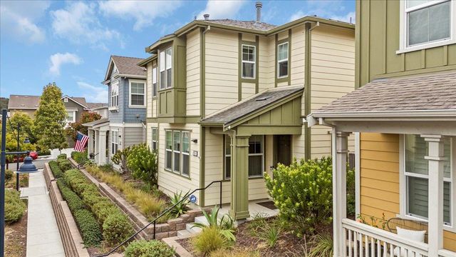 2731 Bungalow Drive, Marina, CA 93933