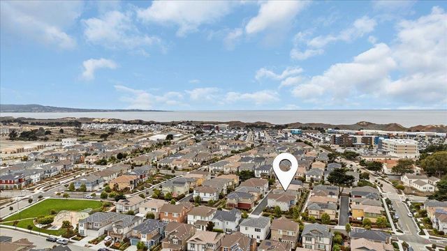 2731 Bungalow Drive, Marina, CA 93933