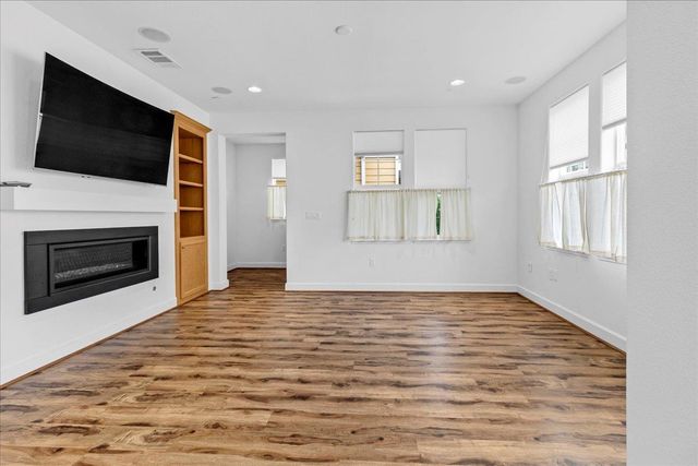 2731 Bungalow Drive, Marina, CA 93933