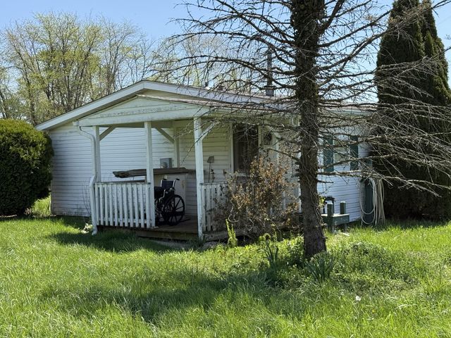 13768 Douglas Lane Lane, Centerburg, OH 43011