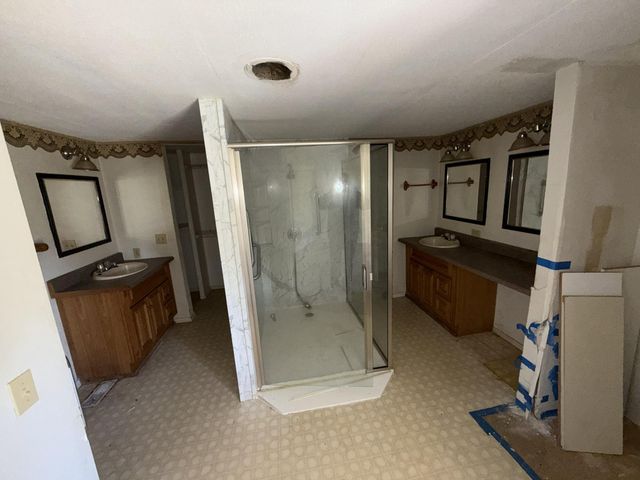 13768 Douglas Lane Lane, Centerburg, OH 43011