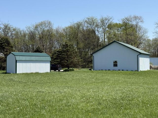 13768 Douglas Lane Lane, Centerburg, OH 43011