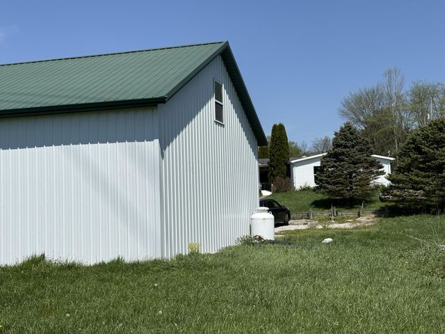 13768 Douglas Lane Lane, Centerburg, OH 43011