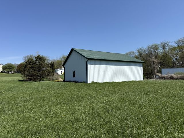 13768 Douglas Lane Lane, Centerburg, OH 43011
