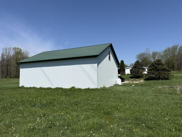 13768 Douglas Lane Lane, Centerburg, OH 43011