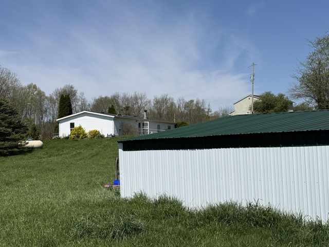13768 Douglas Lane Lane, Centerburg, OH 43011