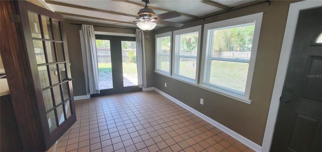 2848 E MARK DRIVE, Sarasota, FL 34232