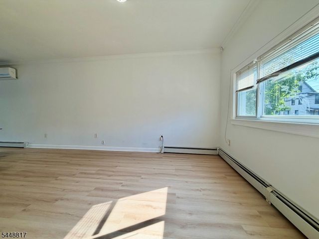 36 Augusta St, Irvington Twp., NJ 07111