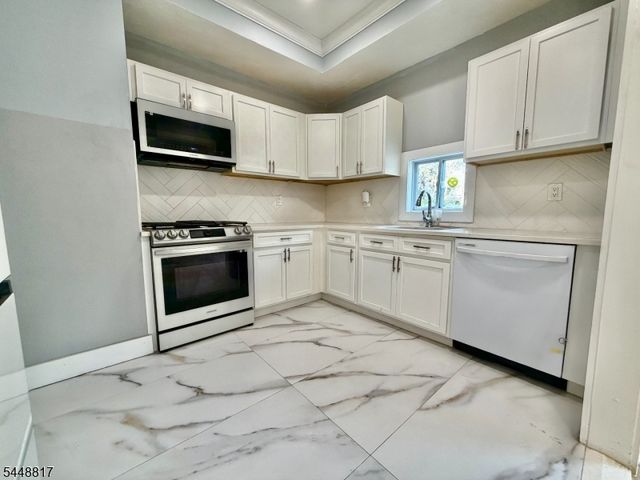36 Augusta St, Irvington Twp., NJ 07111