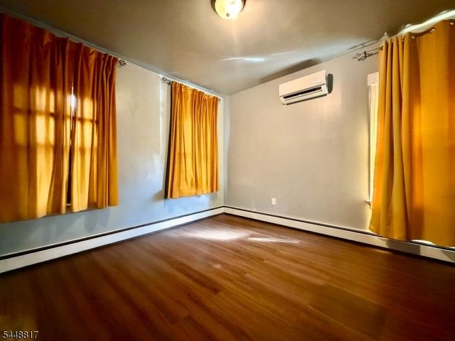 36 Augusta St, Irvington Twp., NJ 07111