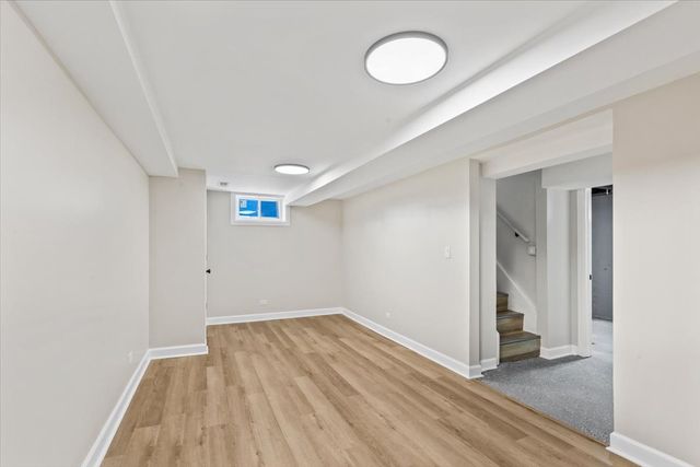 1922 Fargo Avenue, Des Plaines, IL 60018