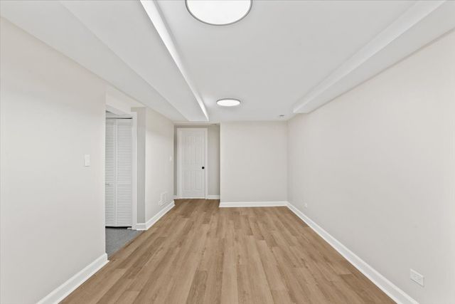 1922 Fargo Avenue, Des Plaines, IL 60018