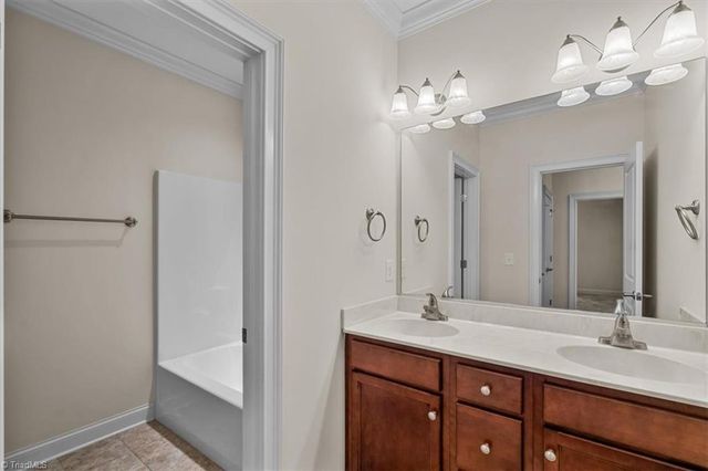 5 Pisgah Forest Circle, Greensboro, NC 27455