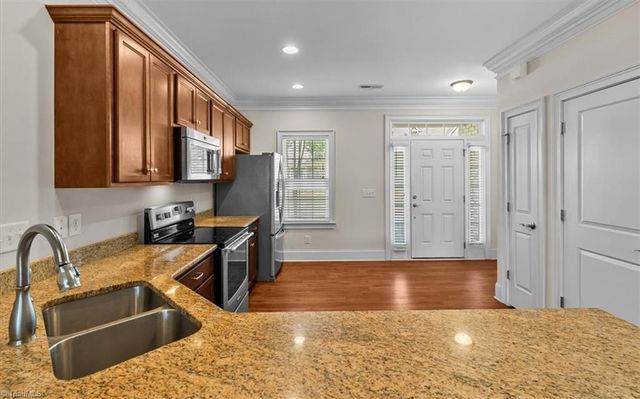 5 Pisgah Forest Circle, Greensboro, NC 27455