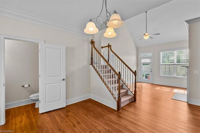 5 Pisgah Forest Circle, Greensboro, NC 27455