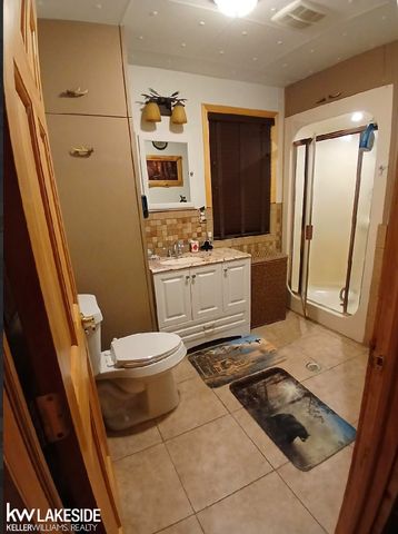 5293 Rose Street, Gladwin, MI 48624